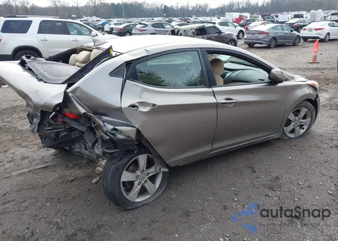 2011 Hyundai Elantra Gls z USA, uszkodzony, nr VIN 5NPDH4AE3BH047380